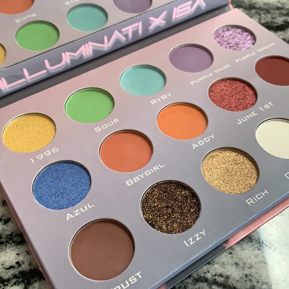 Illuminati x Isa Glam Eyeshadow Palette by Isabel Bedoya (Never Used) - Picture 3 of 10